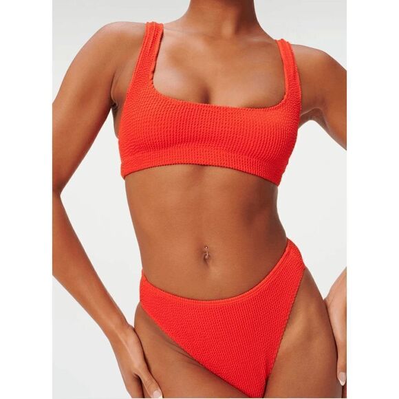 Good American Women’s Textured Always Fits Scoop Bikini Top Hot Coral - Picture 4 of 10